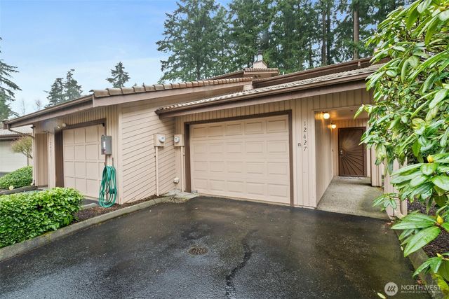 12427 129th Avenue E, Puyallup, WA 98374