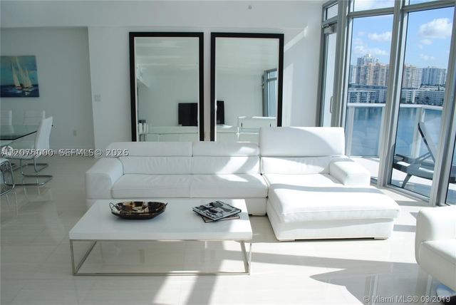 17301 Biscayne Blvd 1211, North Miami Beach, FL 33160