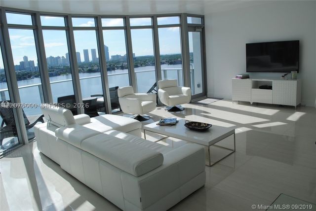 17301 Biscayne Blvd 1211, North Miami Beach, FL 33160