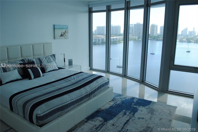17301 Biscayne Blvd 1211, North Miami Beach, FL 33160