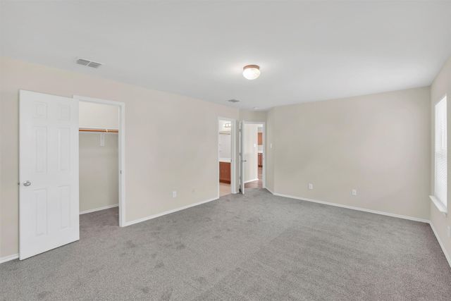 321 Silver Lake Trail, Fort Worth, TX 76140