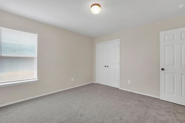 321 Silver Lake Trail, Fort Worth, TX 76140