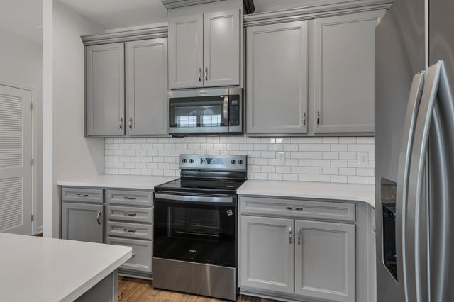 5063 Dayflower Drive, Hermitage, TN 37076