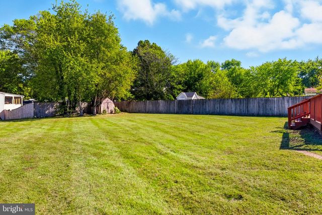 2254 SANDALWOOD DR, Waldorf, MD 20601