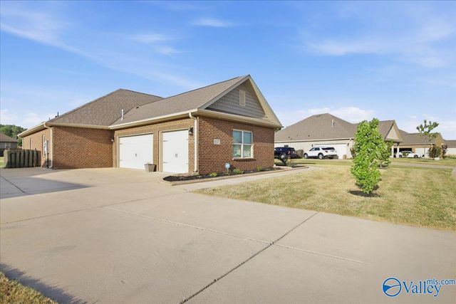 137 Tango Drive, Meridianville, AL 35759