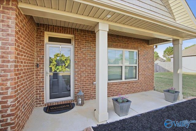 137 Tango Drive, Meridianville, AL 35759