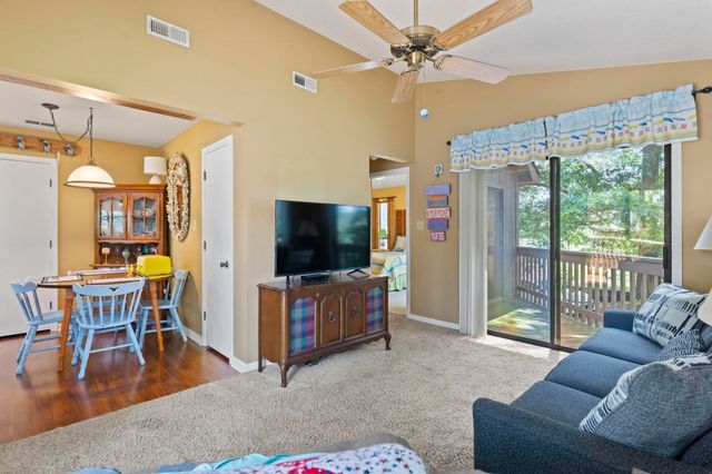 752 Tall Oaks Ct., Myrtle Beach, SC 29588
