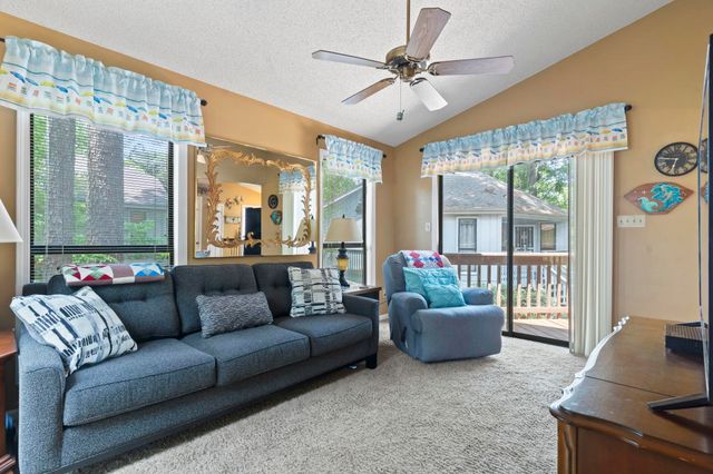 752 Tall Oaks Ct., Myrtle Beach, SC 29588