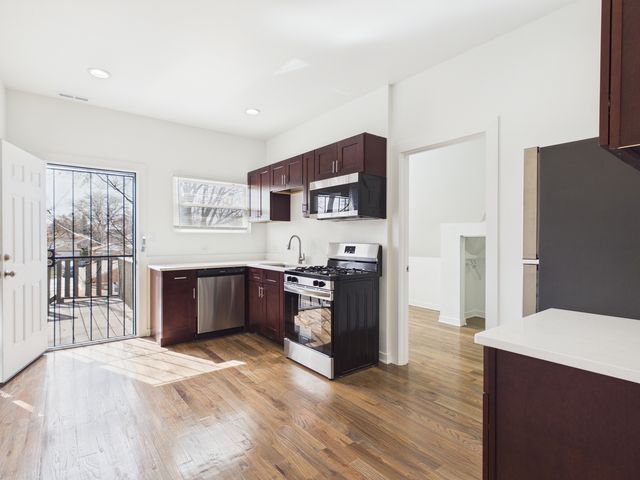 398 W Lincoln Highway 4, Chicago Heights, IL 60411