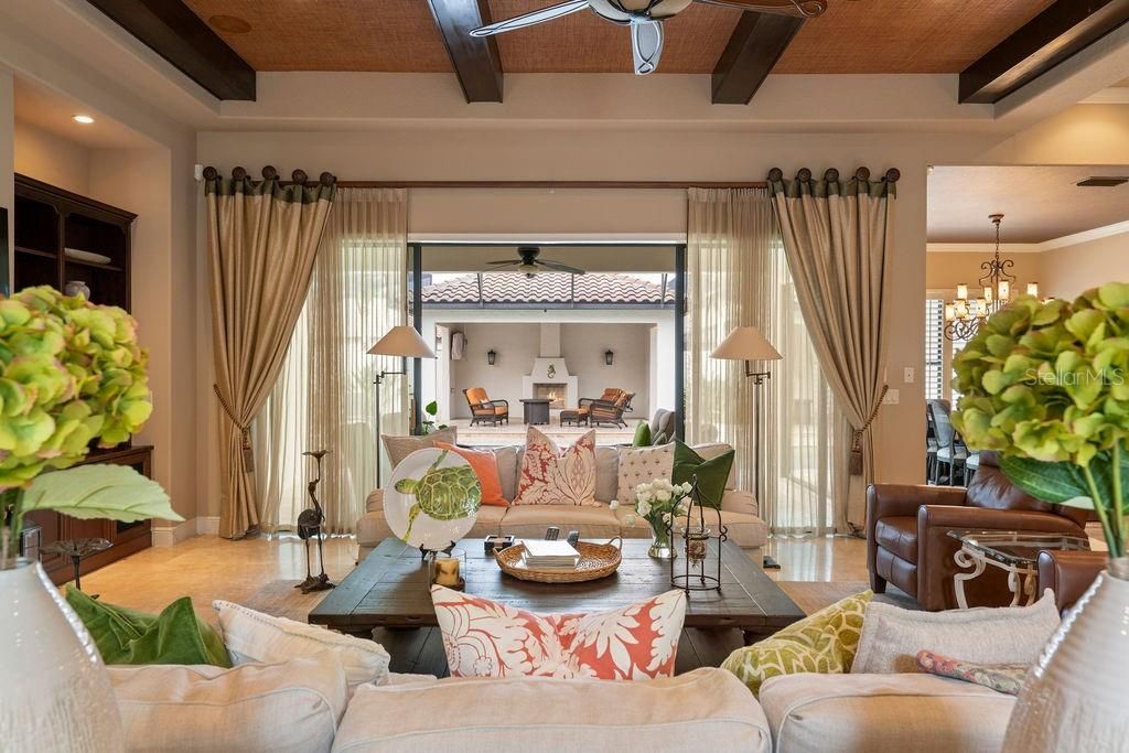 Image 19 of property listing at 11832 WATERSTONE LOOP DRIVE, Windermere, FL 34786