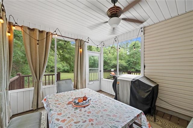 150 Lakeview Loop, Daphne, AL 36526