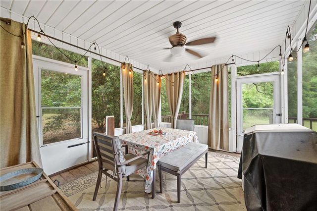 150 Lakeview Loop, Daphne, AL 36526