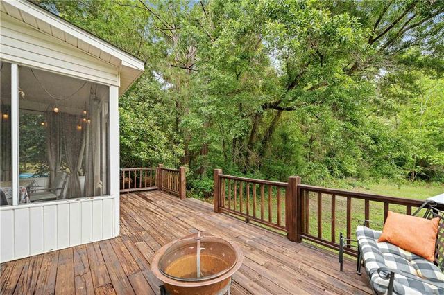 150 Lakeview Loop, Daphne, AL 36526