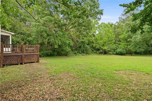 150 Lakeview Loop, Daphne, AL 36526
