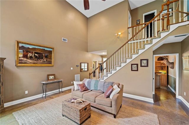 150 Lakeview Loop, Daphne, AL 36526