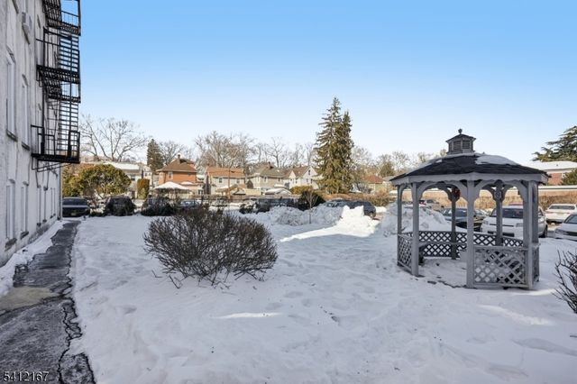 55 Park Ave 33, Bloomfield Twp., NJ 07003