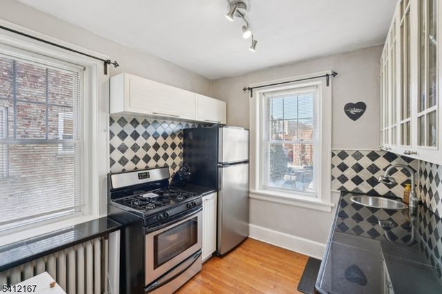 55 Park Ave 33, Bloomfield Twp., NJ 07003