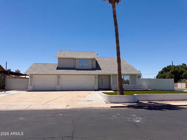 2608 S MOLLERA --, Mesa, AZ 85210
