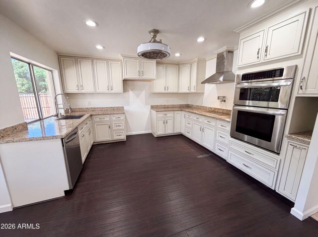 2608 S MOLLERA --, Mesa, AZ 85210