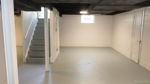 22463 Nevada Avenue, Eastpointe, MI 48021