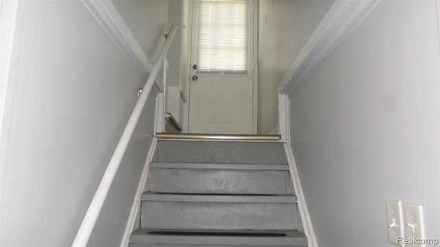 22463 Nevada Avenue, Eastpointe, MI 48021