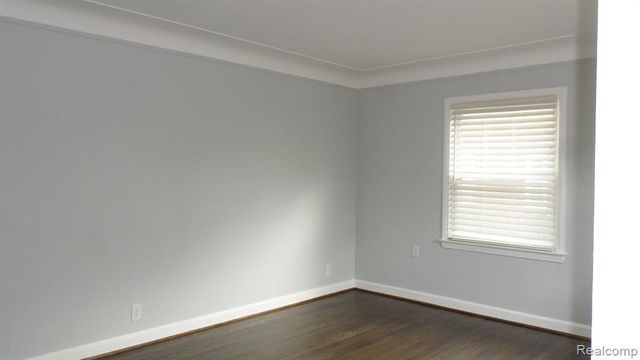 22463 Nevada Avenue, Eastpointe, MI 48021