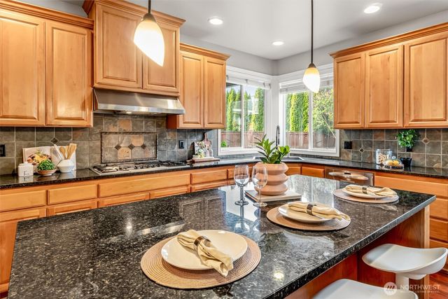 3915 214th Street SE, Bothell, WA 98021