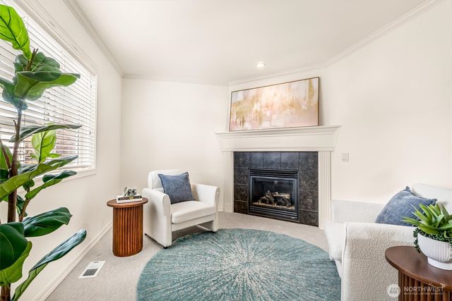 3915 214th Street SE, Bothell, WA 98021