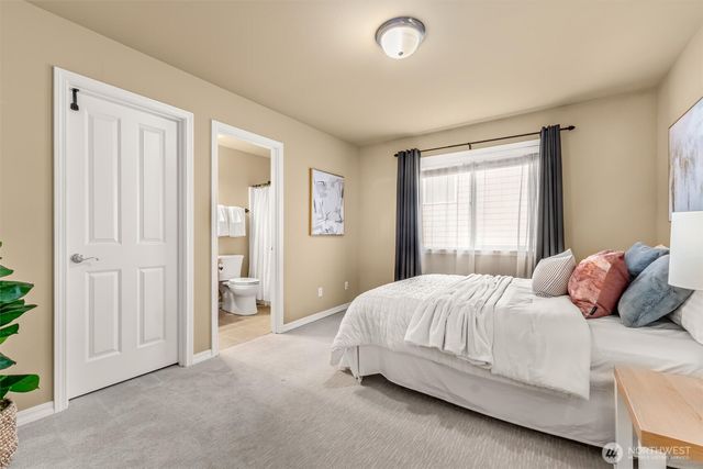 3915 214th Street SE, Bothell, WA 98021