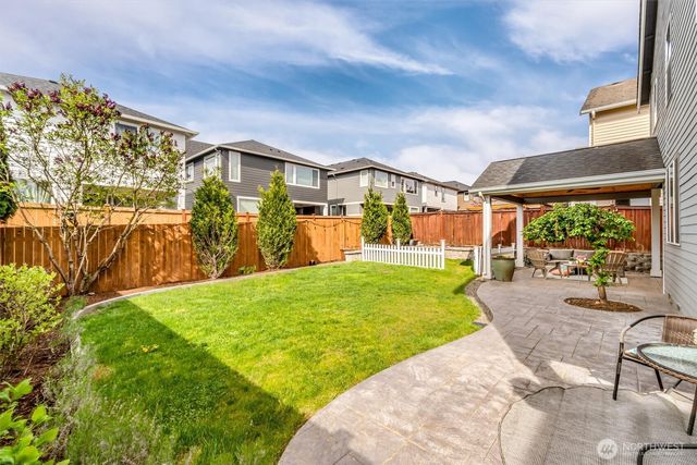 3915 214th Street SE, Bothell, WA 98021