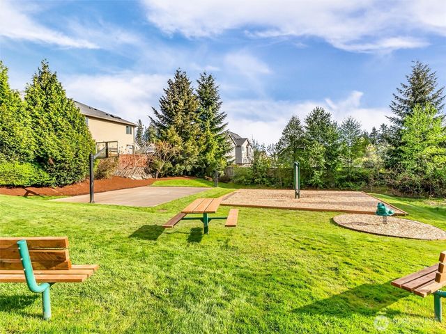 3915 214th Street SE, Bothell, WA 98021