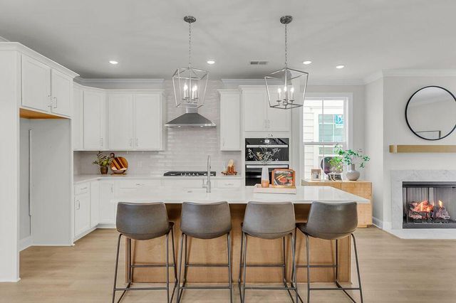 7327 Longtown Drive, Hanahan, SC 29410