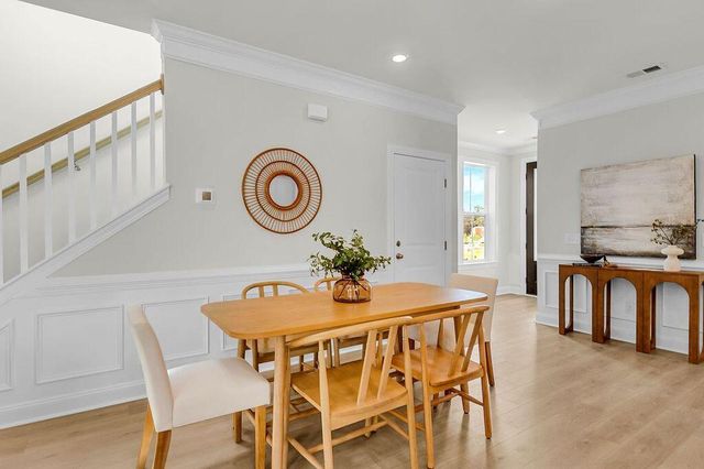 7327 Longtown Drive, Hanahan, SC 29410