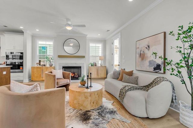 7327 Longtown Drive, Hanahan, SC 29410
