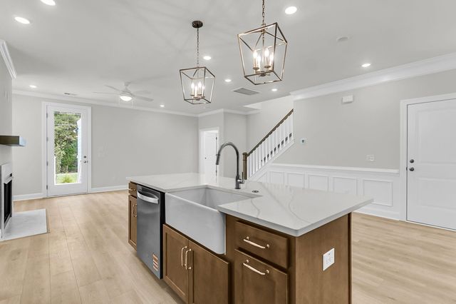 7327 Longtown Drive, Hanahan, SC 29410