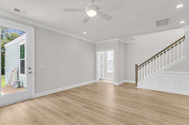 7327 Longtown Drive, Hanahan, SC 29410