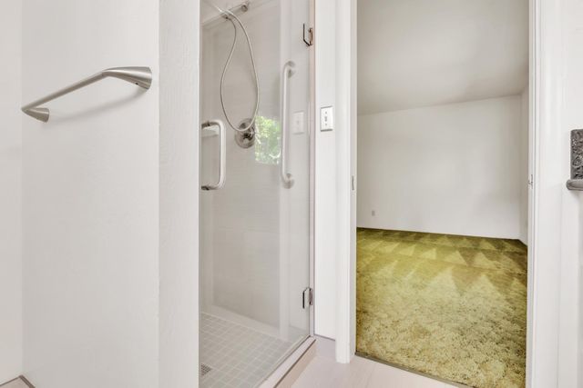 6829 Havenhurst Dr, Sacramento, CA 95831