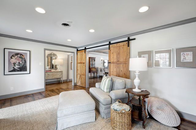 3018 Ann Arbor Drive, Houston, TX 77063