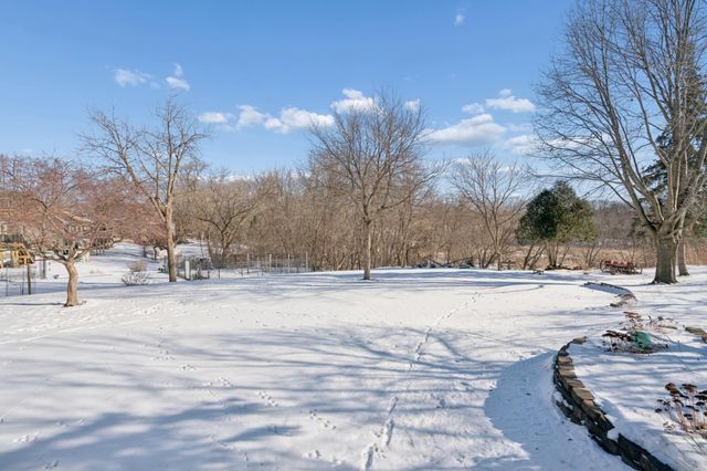 15335 67th Avenue N, Maple Grove, MN 55311