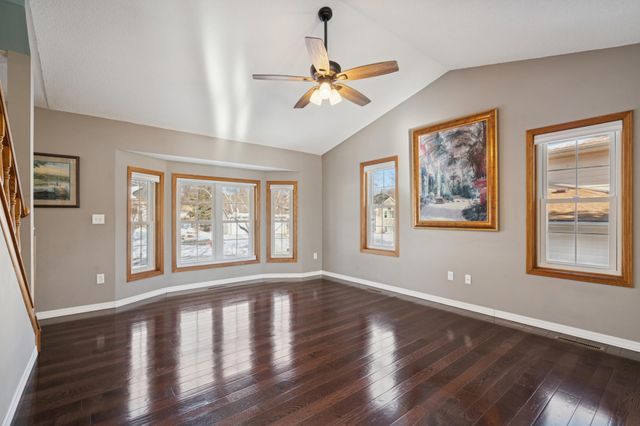 15335 67th Avenue N, Maple Grove, MN 55311