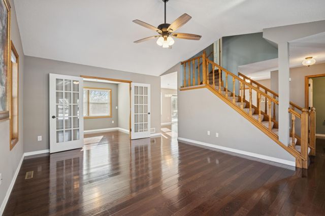 15335 67th Avenue N, Maple Grove, MN 55311