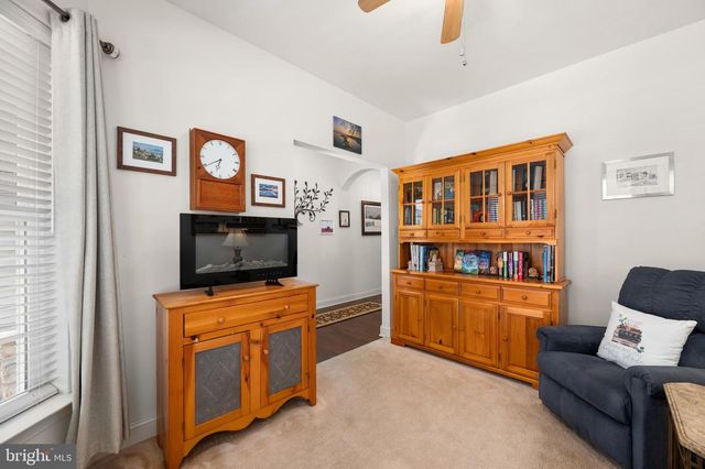 34 HENGST FARM LN, Smyrna, DE 19977