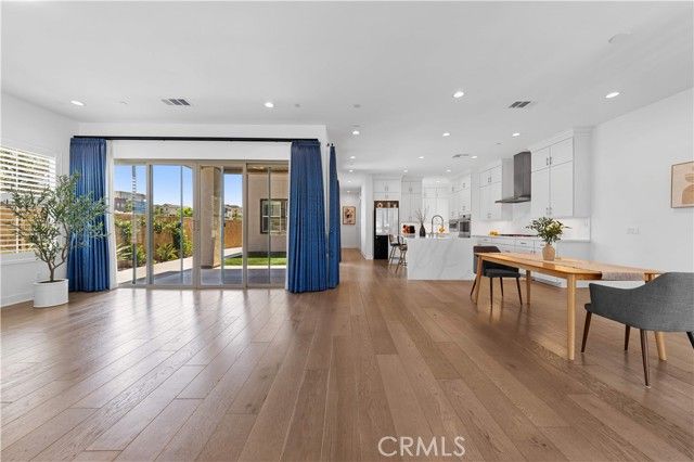 112 Sentosa, Irvine, CA 92618