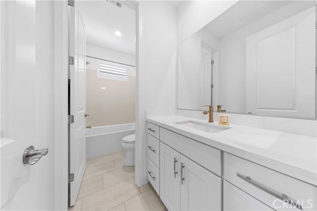 112 Sentosa, Irvine, CA 92618