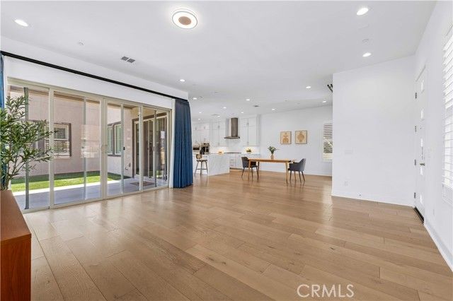 112 Sentosa, Irvine, CA 92618