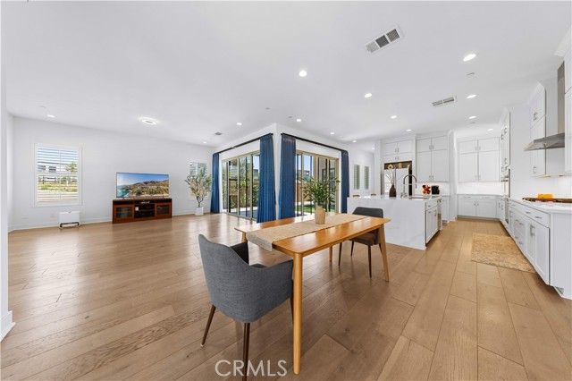 112 Sentosa, Irvine, CA 92618