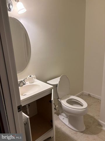 6717 LOWES LN, Elkridge, MD 21075
