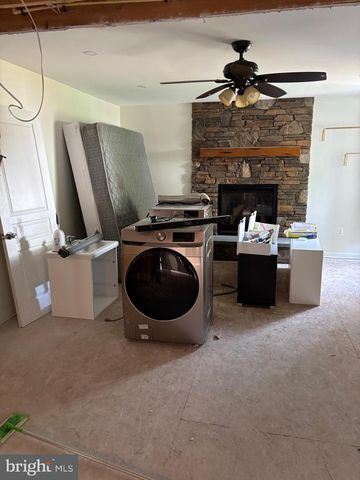 6717 LOWES LN, Elkridge, MD 21075