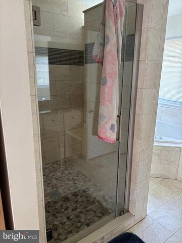 6717 LOWES LN, Elkridge, MD 21075