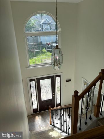 6717 LOWES LN, Elkridge, MD 21075